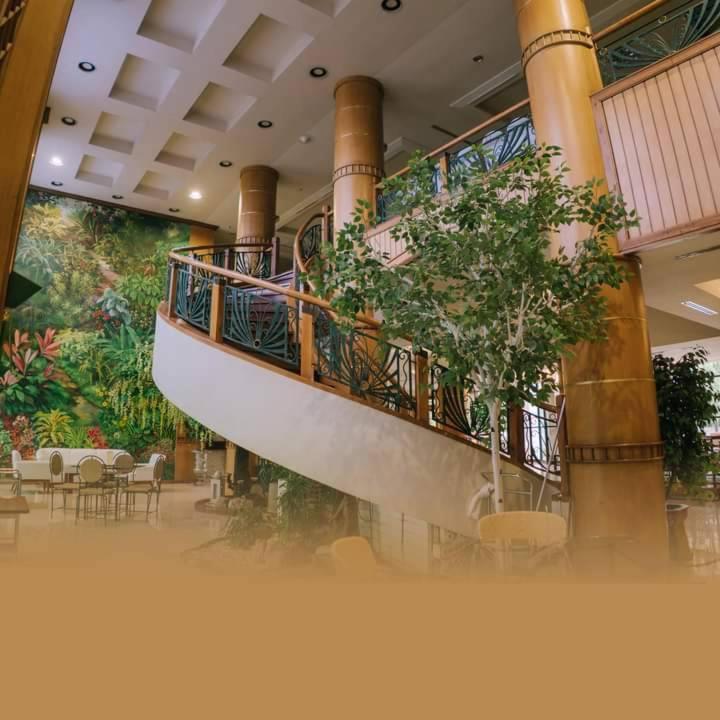 Seeharaj Hotel Uttaradit Dış mekan fotoğraf